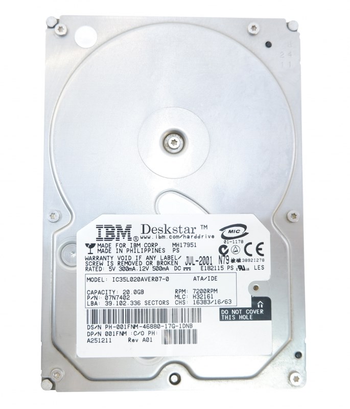 Жесткий диск IBM IC35L020AVER07-0 20,5Gb 7200 IDE 3.5" HDD IC35L020AVER07-0 - фото 31273