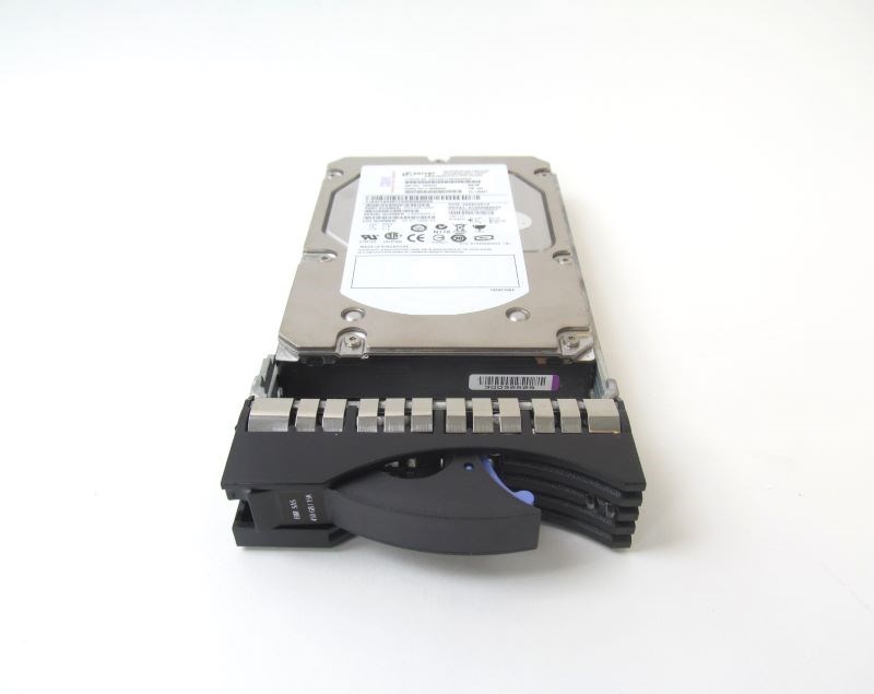 Жесткий диск IBM 41Y8485 450Gb SAS 3,5" HDD 41Y8485 - фото 38303