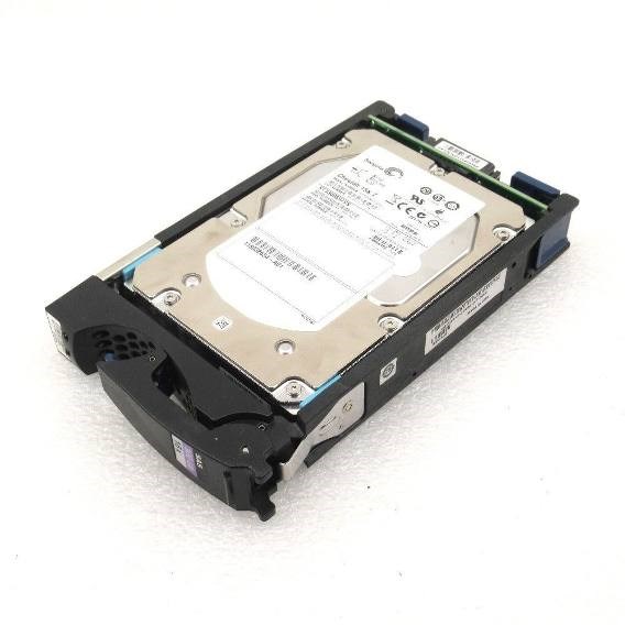 Жесткий диск EMC 005-049-273 300Gb SAS 3,5" HDD 005-049-273 - фото 39653