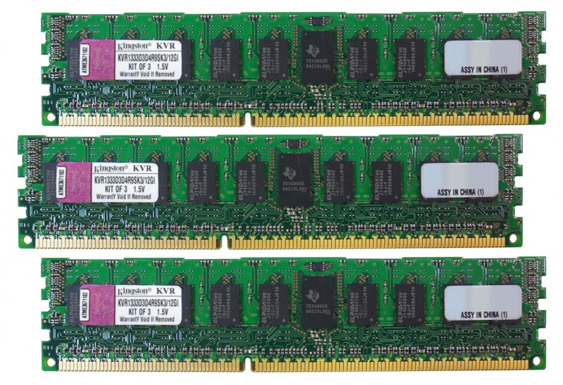 Оперативная память Kingston KVR1333D3S4R9SK3/12GI DDRIII 12Gb KVR1333D3S4R9SK3/12GI - фото 42441